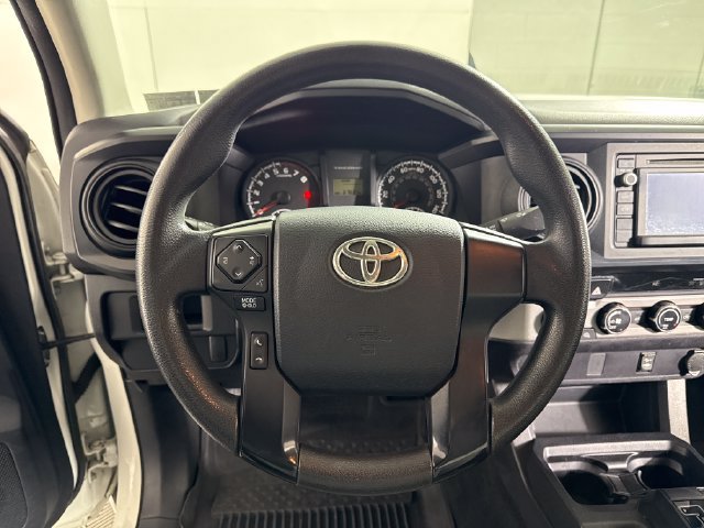 Used 2017 Toyota Tacoma SR AWD/4WD image 20