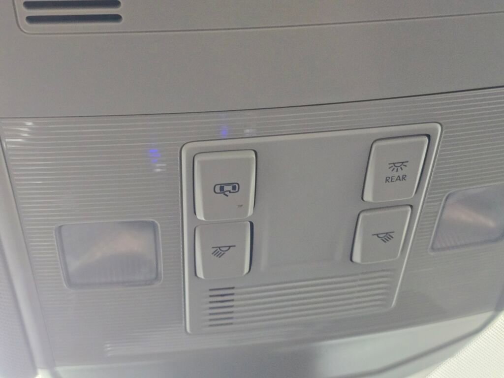 New 2025 Volkswagen Jetta S image 28