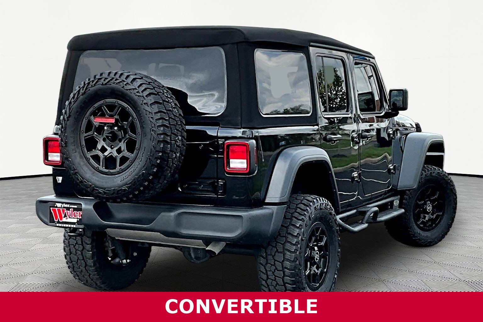 Used 2024 Jeep Wrangler Sport AWD/4WD image 6