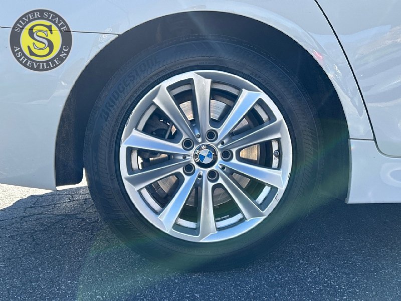 Used 2014 BMW 528i Sedan image 9