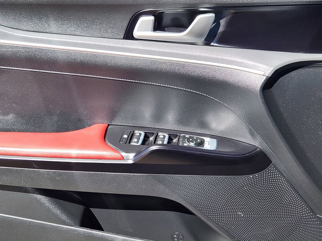 Used 2024 Kia K5 GT-Line image 12