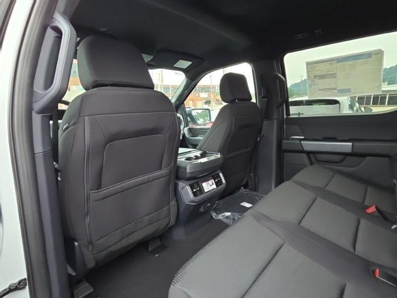 New 2026 Ford F150 XLT w/ Equipment Group 302A MID AWD/4WD image 22