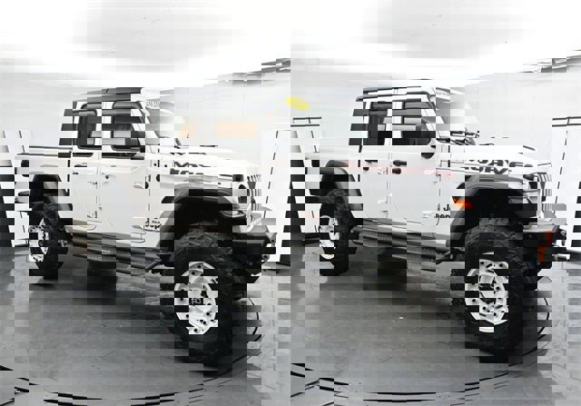 Used 2020 Jeep Gladiator Mojave w/ LED Lighting Group image 3