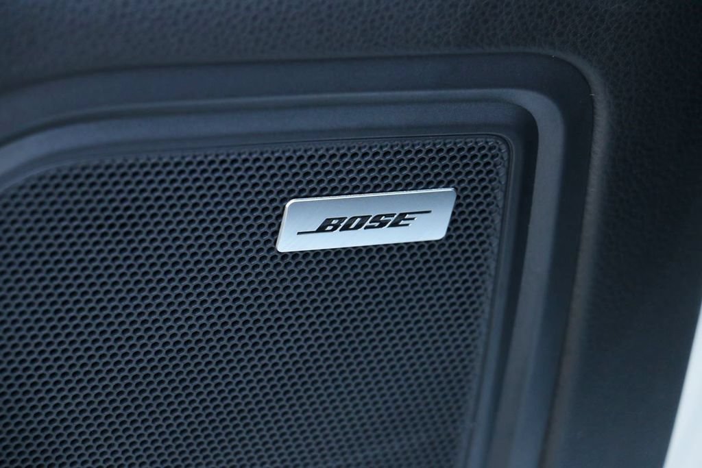 Used 2024 Porsche Macan S AWD/4WD image 18