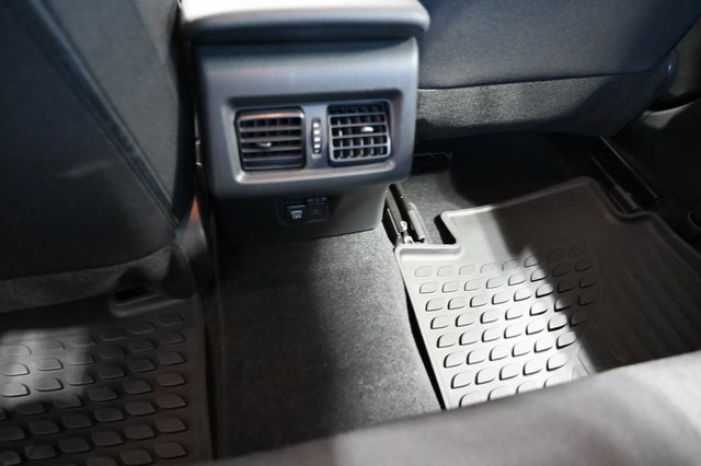 Certified 2025 Toyota Camry LE image 26