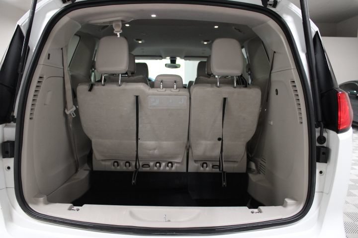 Used 2021 Chrysler Voyager Lxi FWD image 13