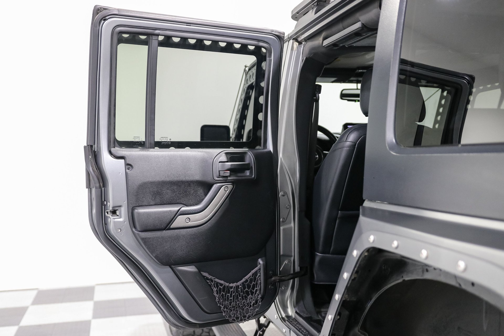 Used 2015 Jeep Wrangler Unlimited Sport w/ Quick Order Package 24S AWD/4WD image 12