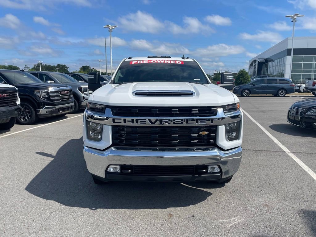 Used 2023 Chevrolet Silverado 3500 LT w/ Convenience Package AWD/4WD image 2
