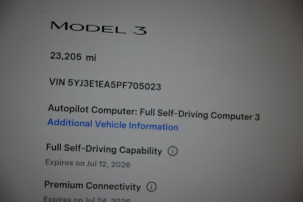 Used 2023 Tesla Model 3 Standard Range RWD image 19