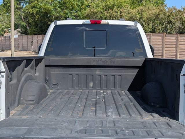 Used 2021 Ford F250 Platinum w/ FX4 Off-Road Package AWD/4WD image 31