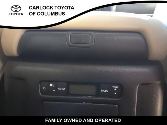 Used 2022 Nissan Armada SL w/ Captain's Chairs Package AWD/4WD image 21