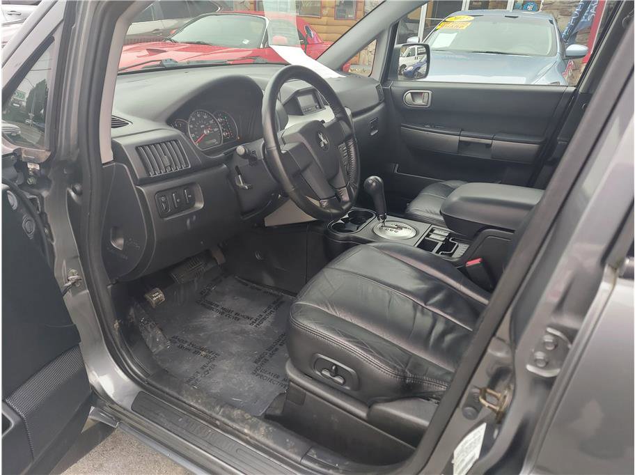 Used 2004 Mitsubishi Endeavor Limited image 13