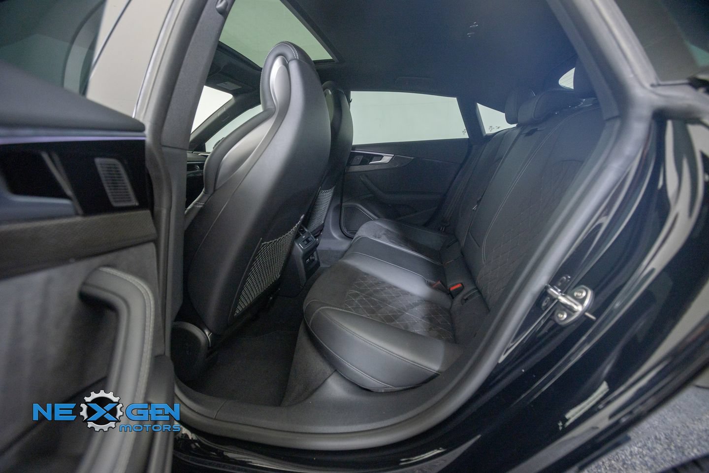 Used 2025 Audi S5 Premium Plus w/ Premium Plus Package AWD/4WD image 29