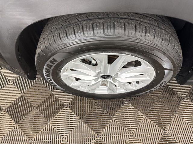 Used 2022 Toyota Corolla Cross LE FWD image 26