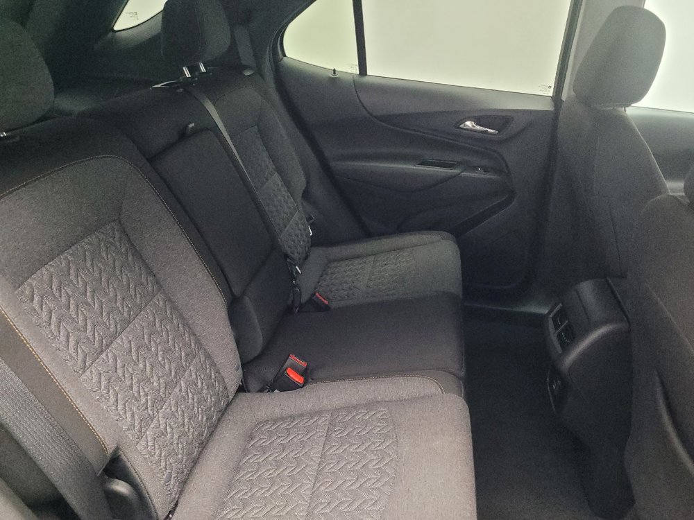 Used 2023 Chevrolet Equinox LT image 19