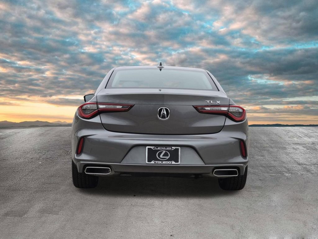 Used 2025 Acura TLX w/ Technology Package image 7