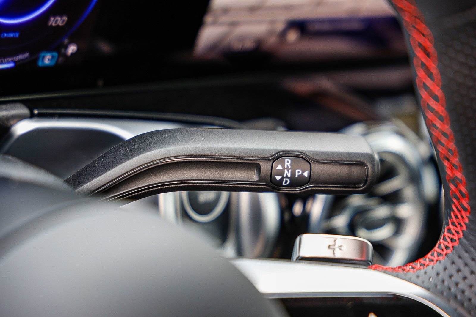 Used 2024 Mercedes-Benz EQB 300 4MATIC image 20