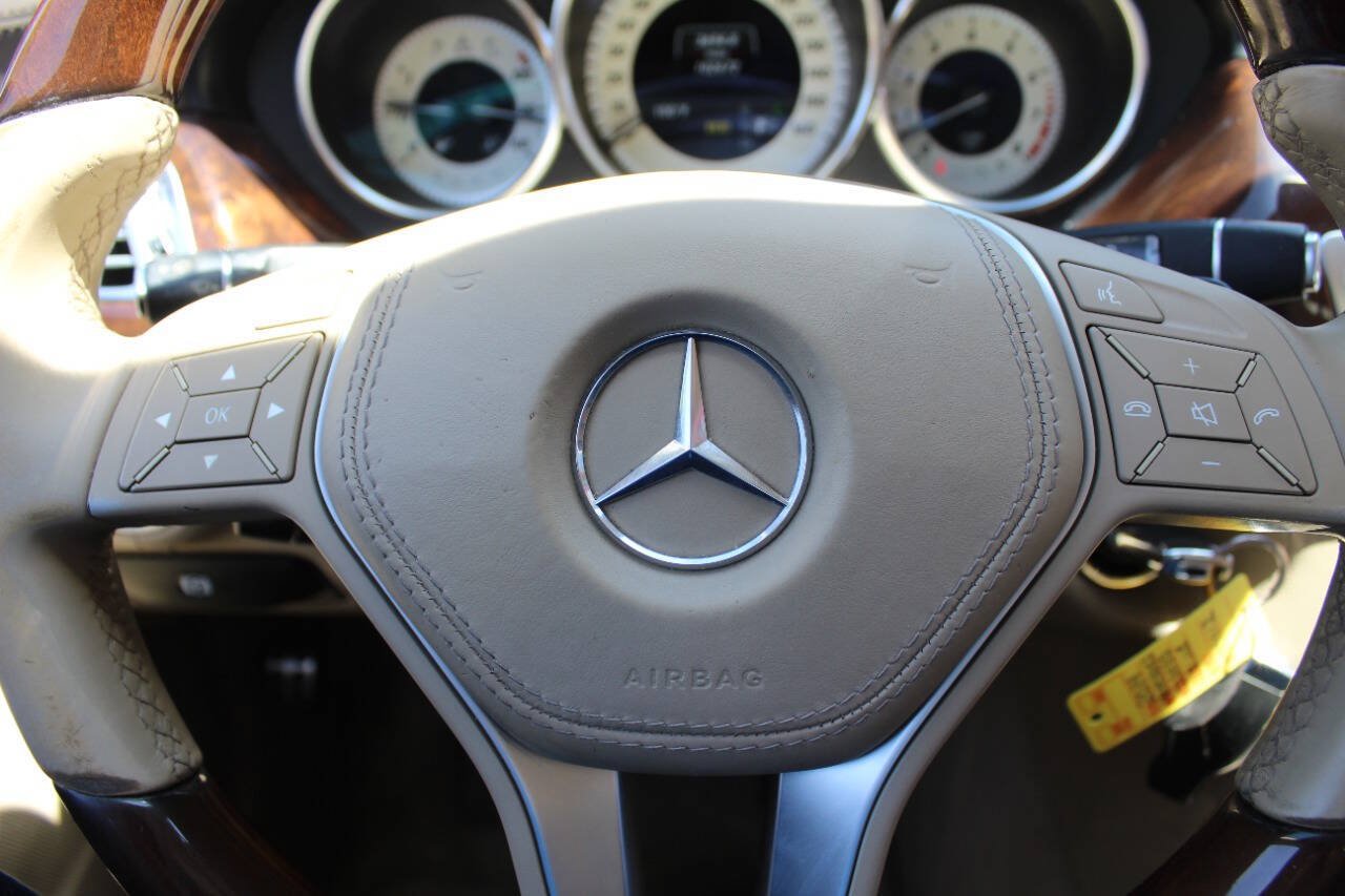 Used 2014 Mercedes-Benz CLS 550 4MATIC image 11