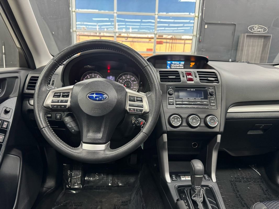 Used 2015 Subaru Forester 2.0XT Premium image 31
