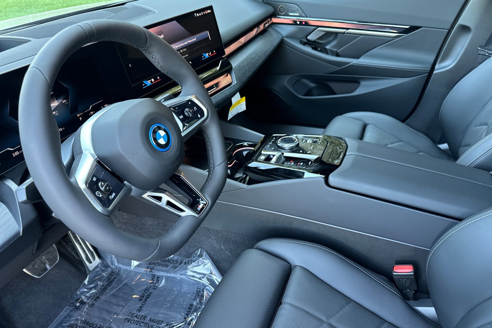 New 2026 BMW i5 eDrive40 w/ M Sport Package image 7