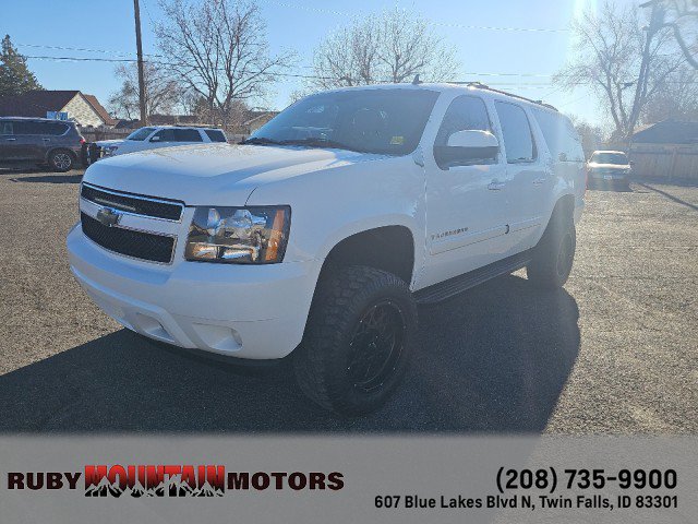 Used 2007 Chevrolet Suburban LT w/ LT Preferred Equipment Group image 3