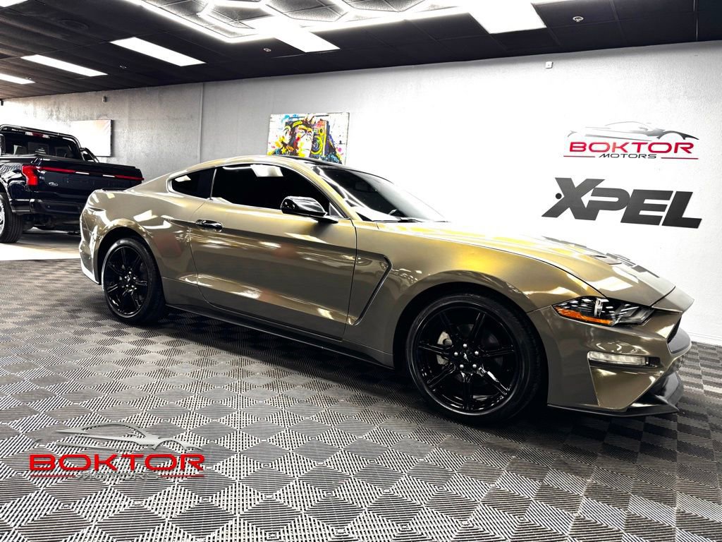 Used 2020 Ford Mustang Coupe w/ Equipment Group 101A image 1