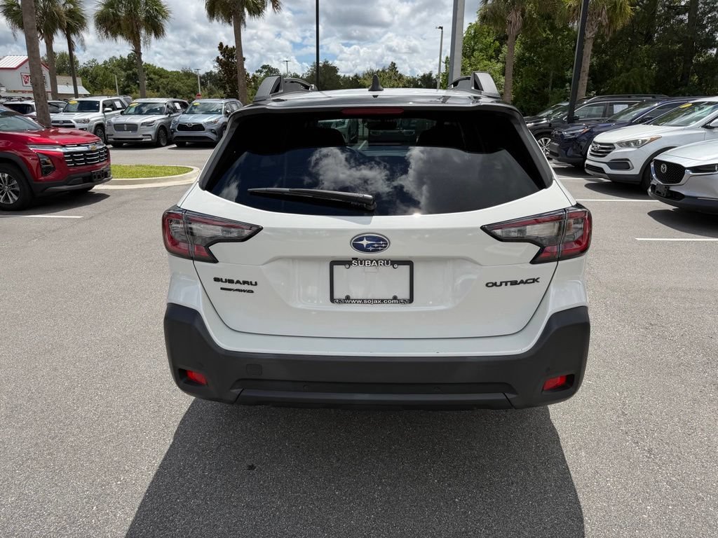 Used 2024 Subaru Outback Onyx Edition AWD/4WD image 5