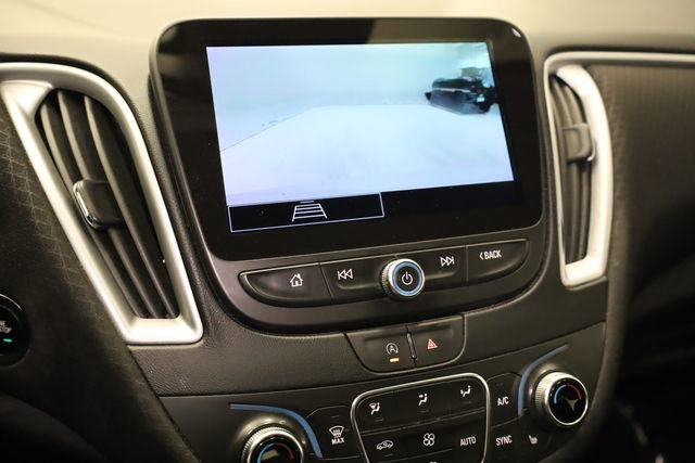 Used 2023 Chevrolet Malibu LT image 22