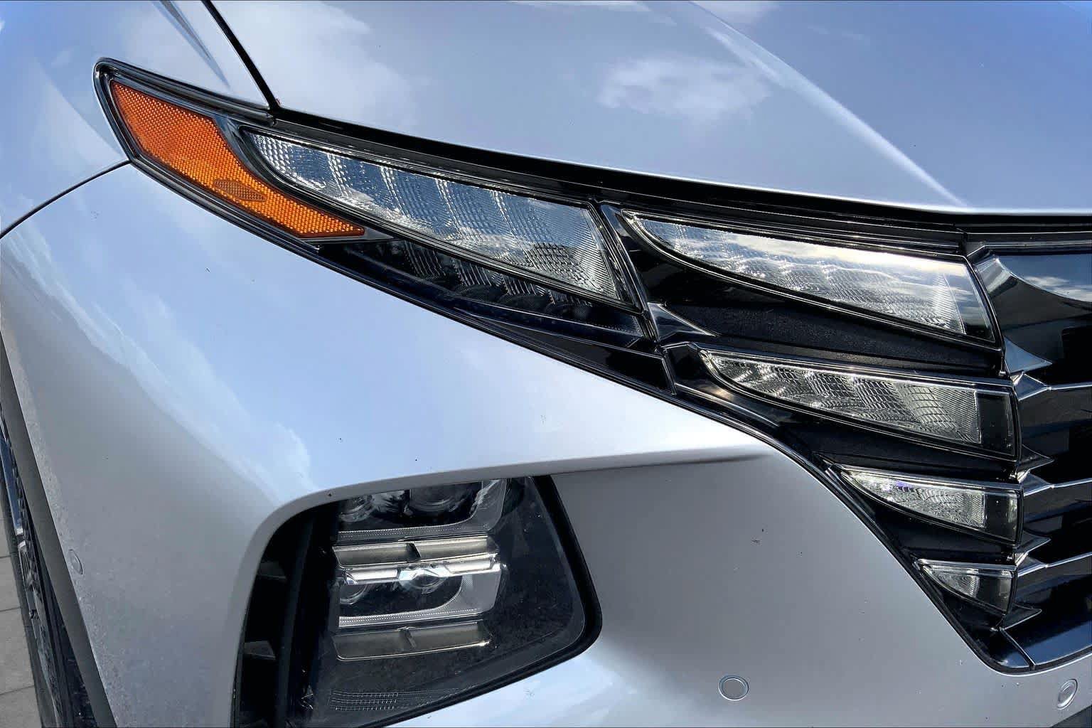 Certified 2022 Hyundai Tucson Limited FWD image 27