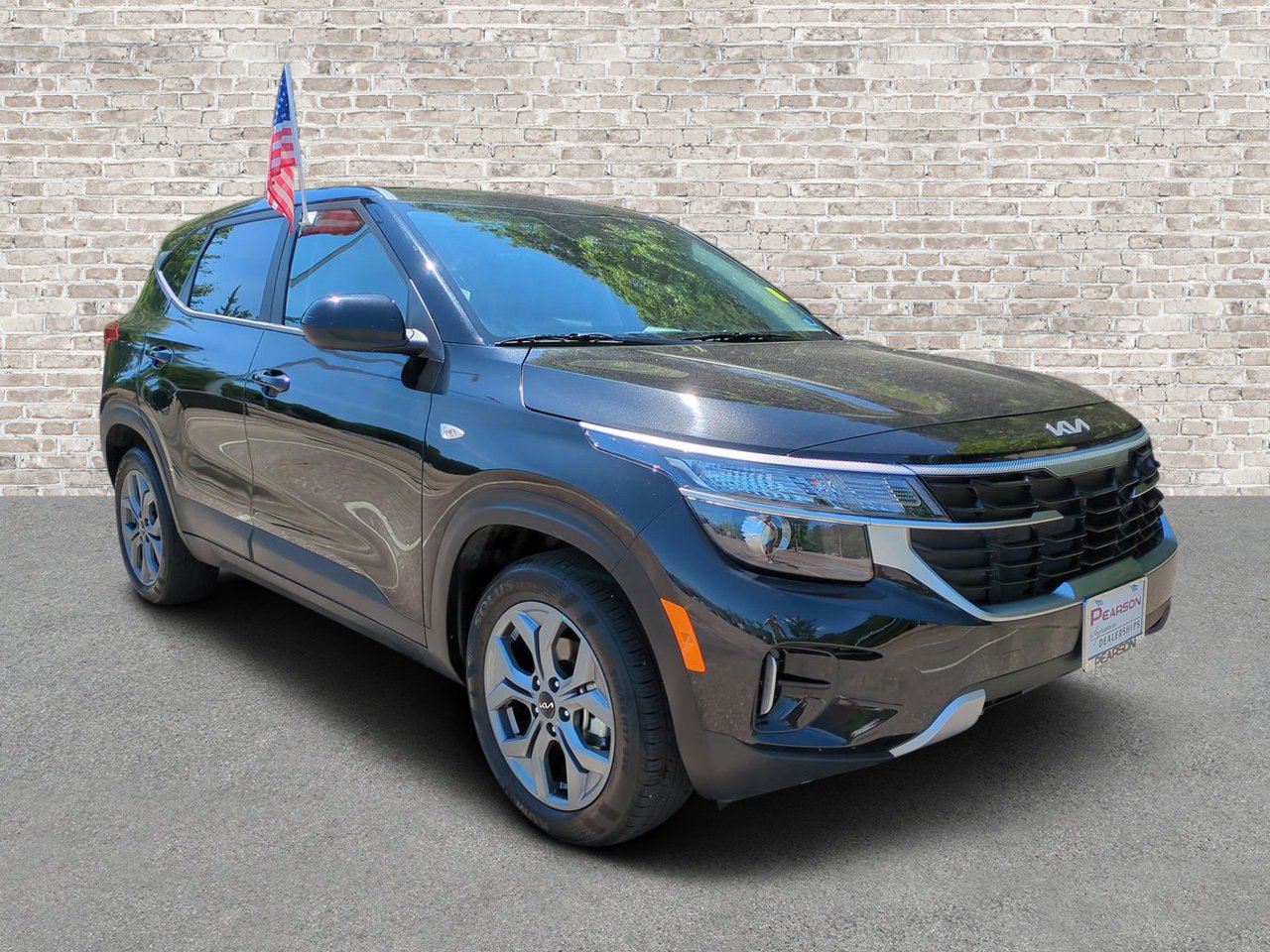 Used 2026 Kia Seltos LX FWD image 1