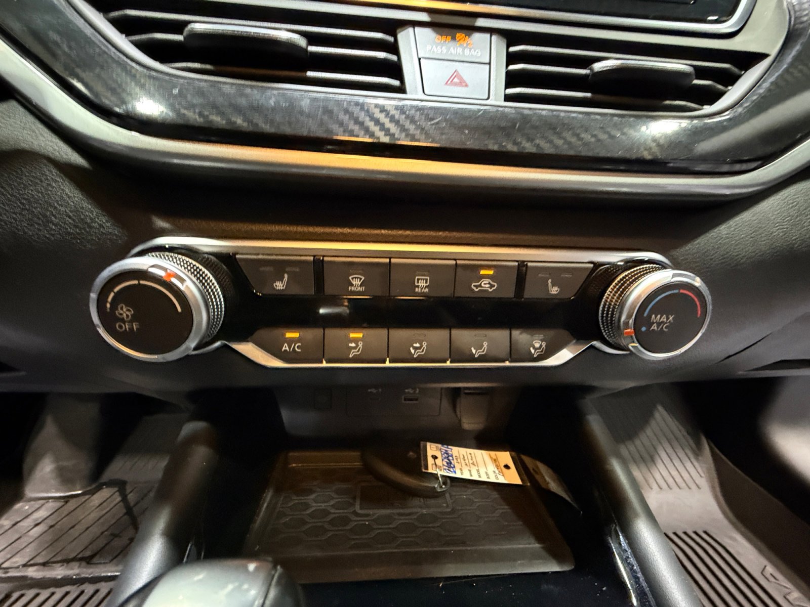 Certified 2023 Nissan Altima 2.5 SR w/ SR Premium Package FWD image 12