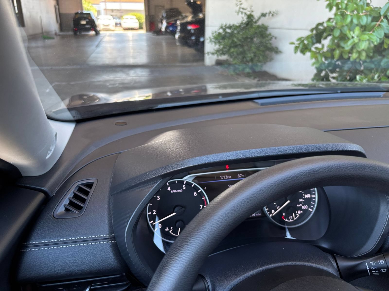 Used 2025 Nissan Sentra SV FWD image 32