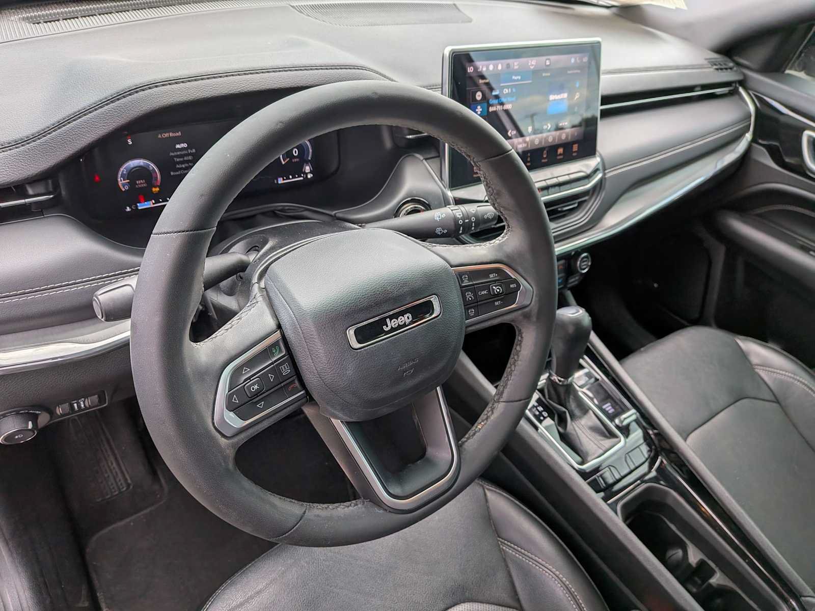 Certified 2023 Jeep Compass High Altitude AWD/4WD image 13