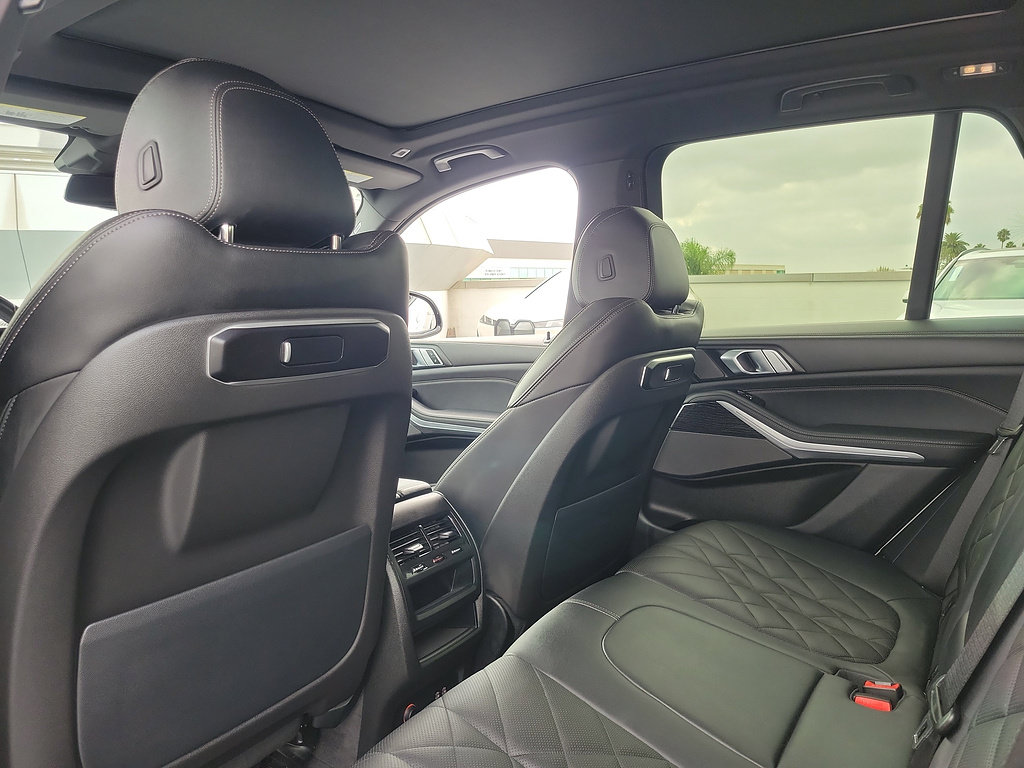 Used 2024 BMW X5 sDrive40i w/ M Sport Package RWD image 15