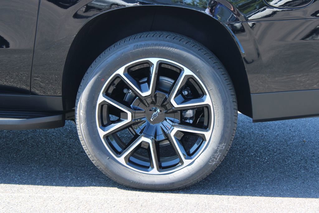 New 2026 Chevrolet Suburban RST AWD/4WD image 21