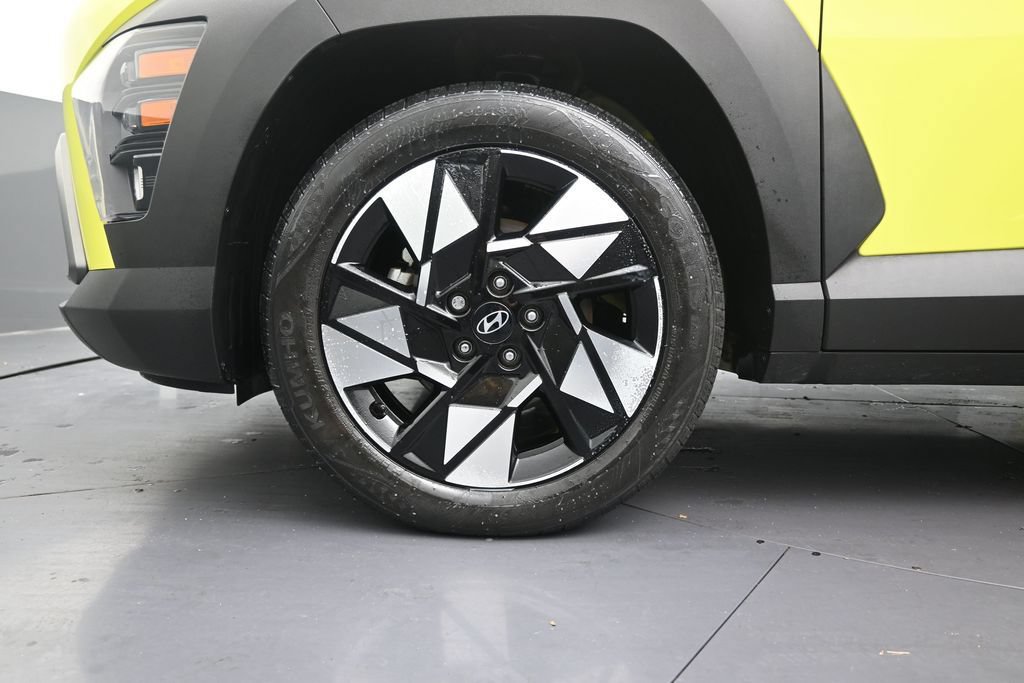 Used 2024 Hyundai Kona SEL w/ Convenience Package FWD image 10