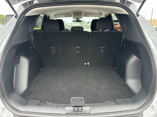 Used 2025 Ford Escape Active AWD/4WD image 18