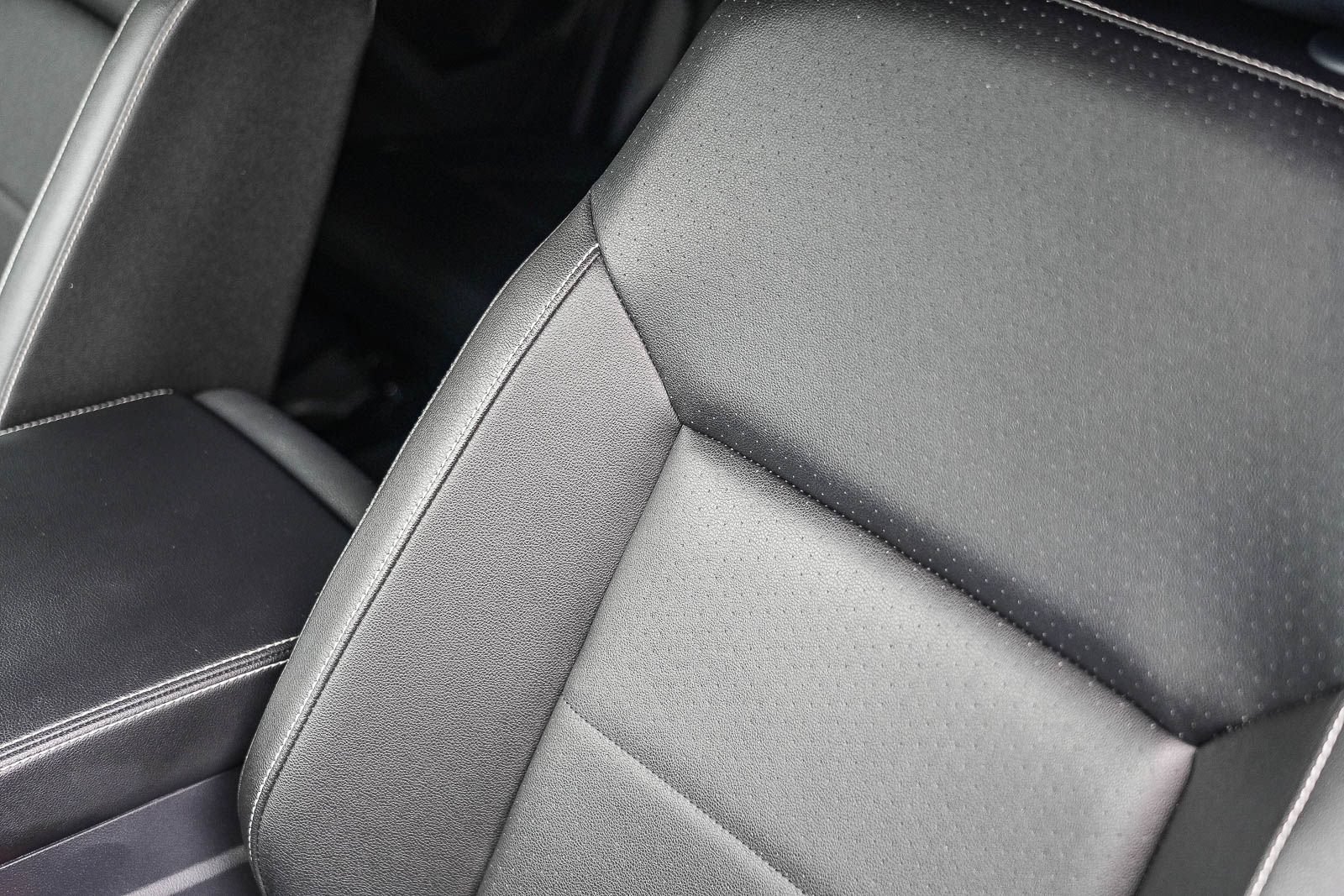 Certified 2023 Volkswagen Atlas SE FWD image 25