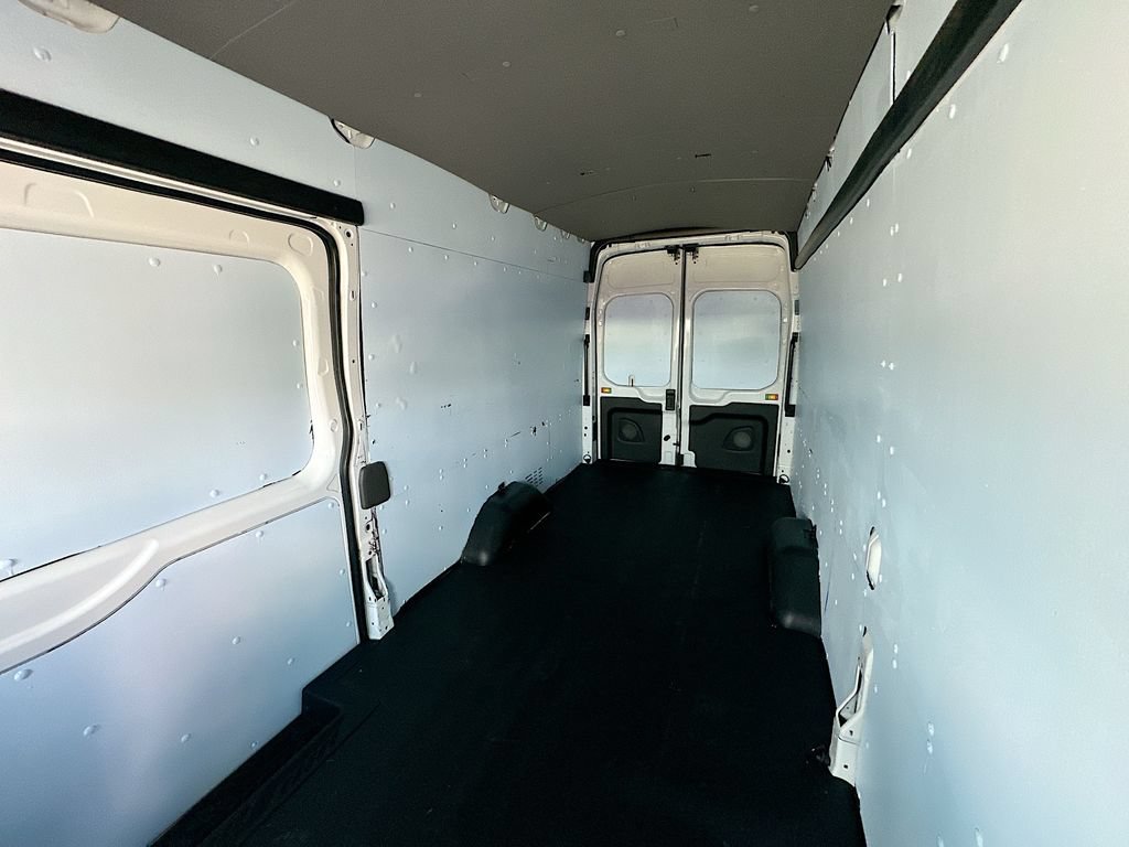 Used 2026 Ford Transit 350 148 High Roof Extended w/ Load Area Protection Package RWD image 4