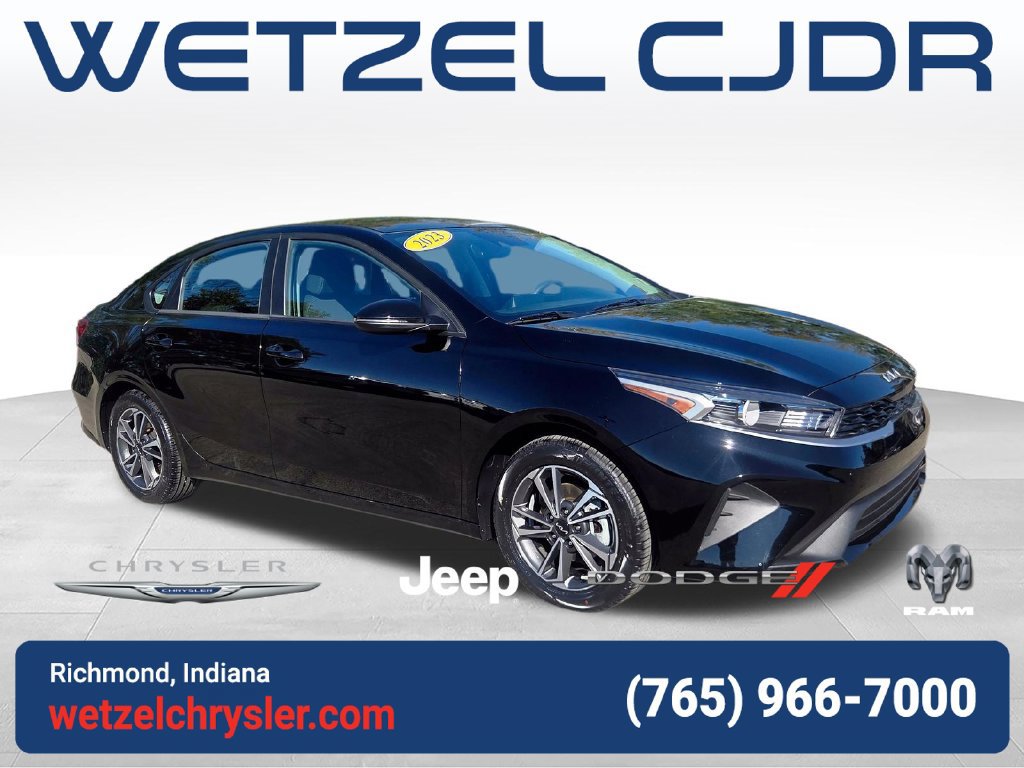 Used 2023 Kia Forte LXS w/ LXS Technology Package FWD 360° Tour