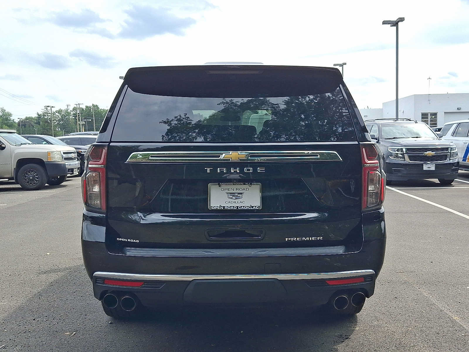 Certified 2024 Chevrolet Tahoe Premier AWD/4WD image 5