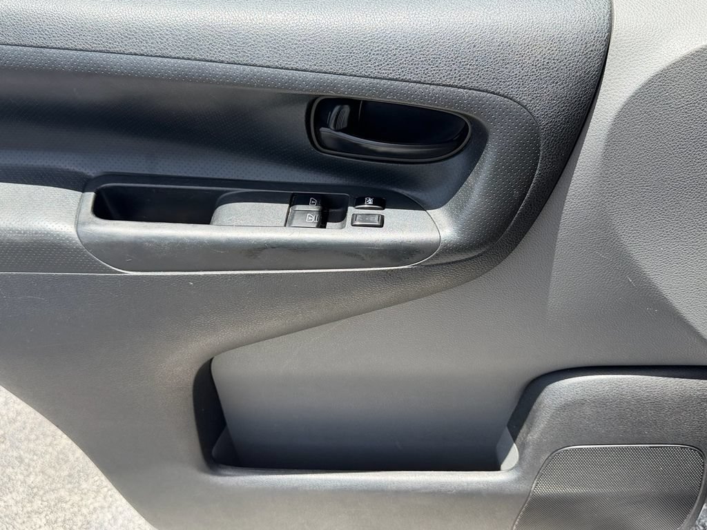 Used 2017 Nissan NV200 SV w/ Technology Package FWD image 29