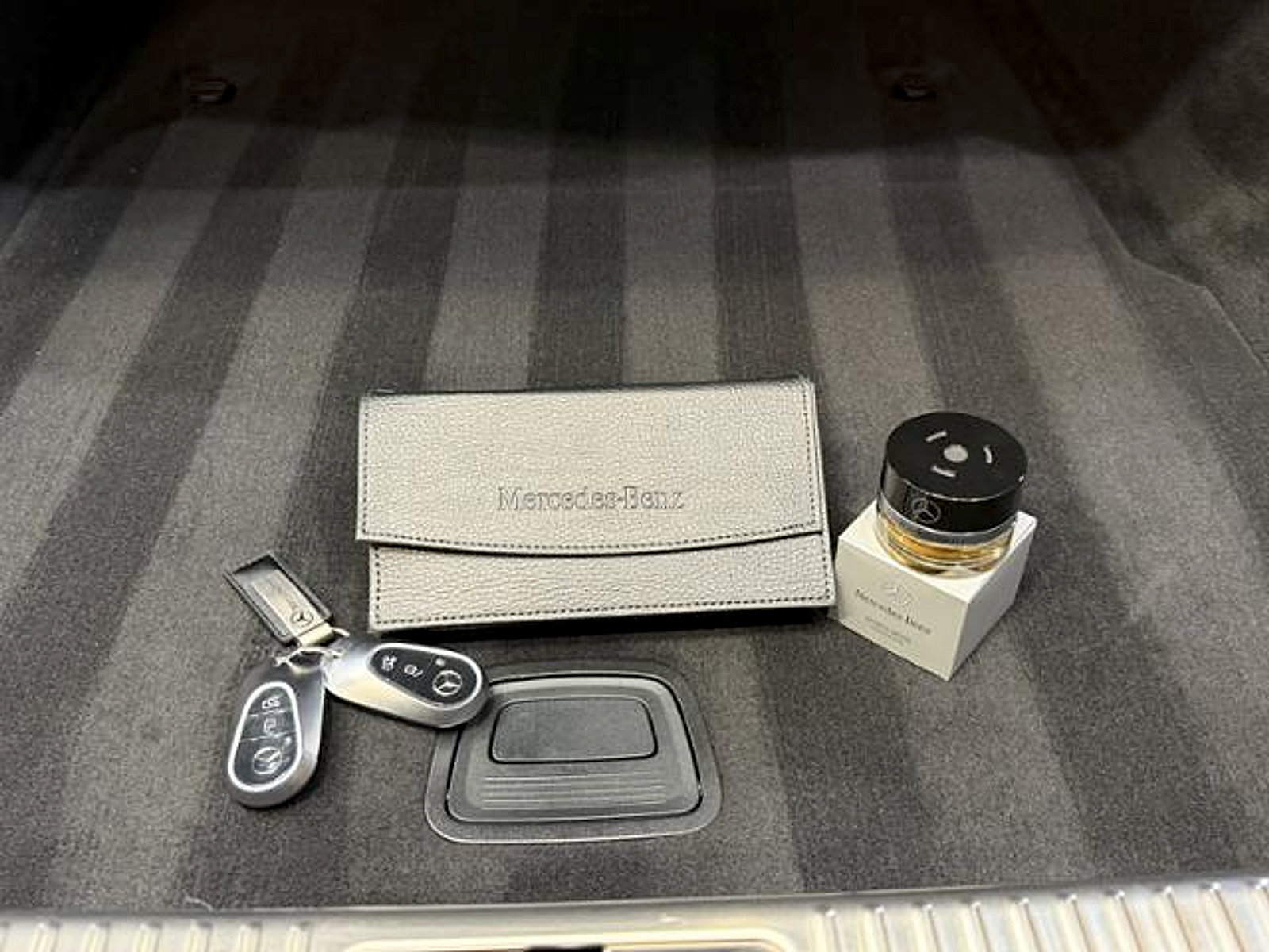 Certified 2026 Mercedes-Benz S 580 4MATIC Sedan image 42