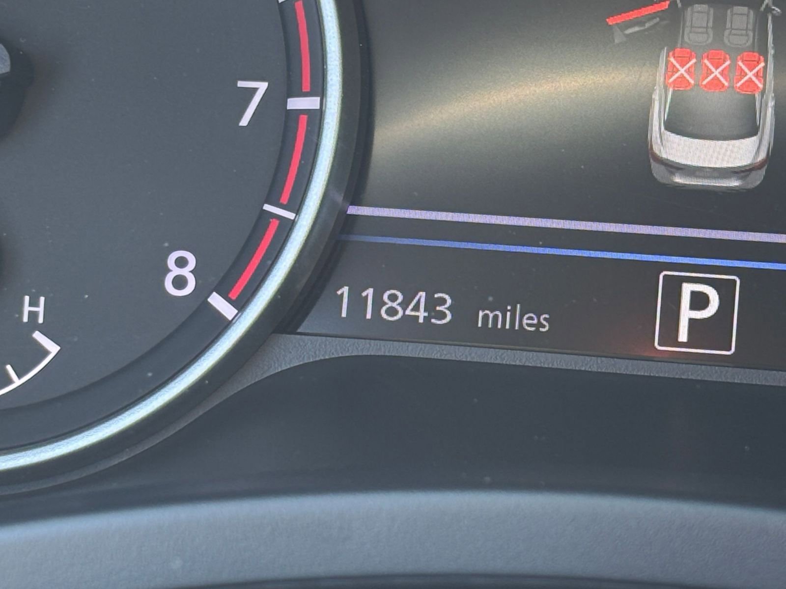 Used 2025 Nissan Sentra SV image 40