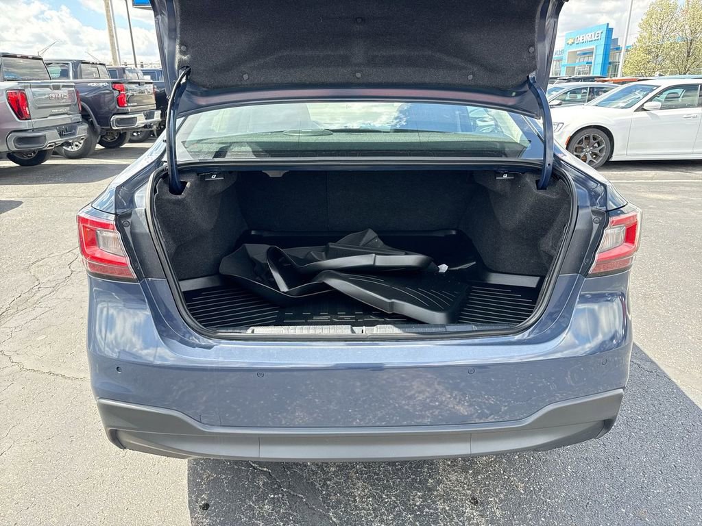 Used 2024 Subaru Legacy Limited image 24