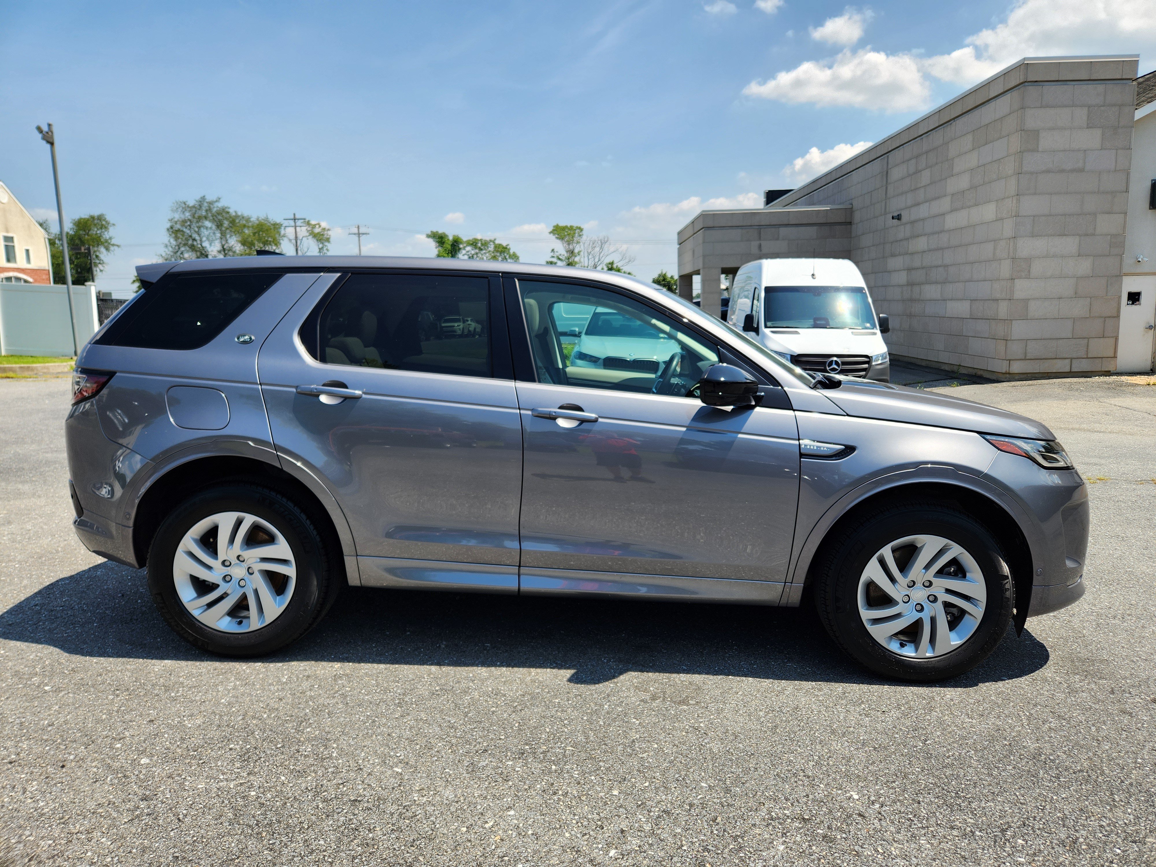 Certified 2024 Land Rover Discovery Sport S image 6