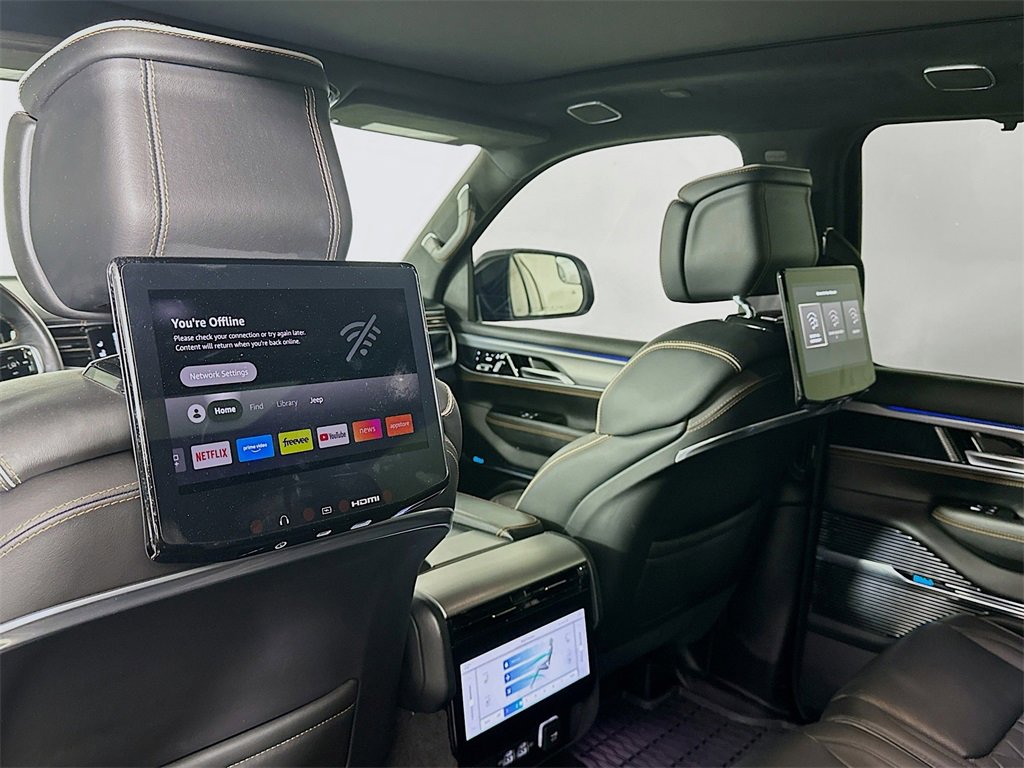 Used 2023 Jeep Grand Wagoneer L Series III w/ Rear Seat Video Group 1 image 39