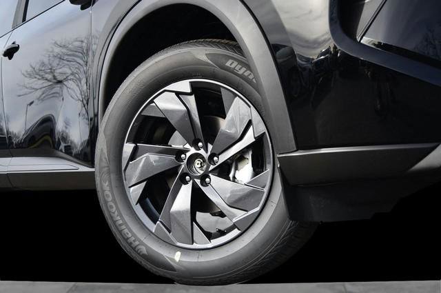 New 2026 Nissan Rogue SV w/ Cold Weather Package image 3