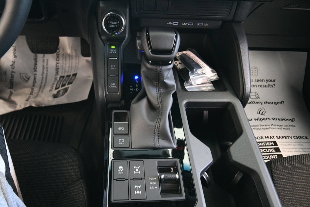 Used 2026 Toyota Land Cruiser 1958 AWD/4WD image 16
