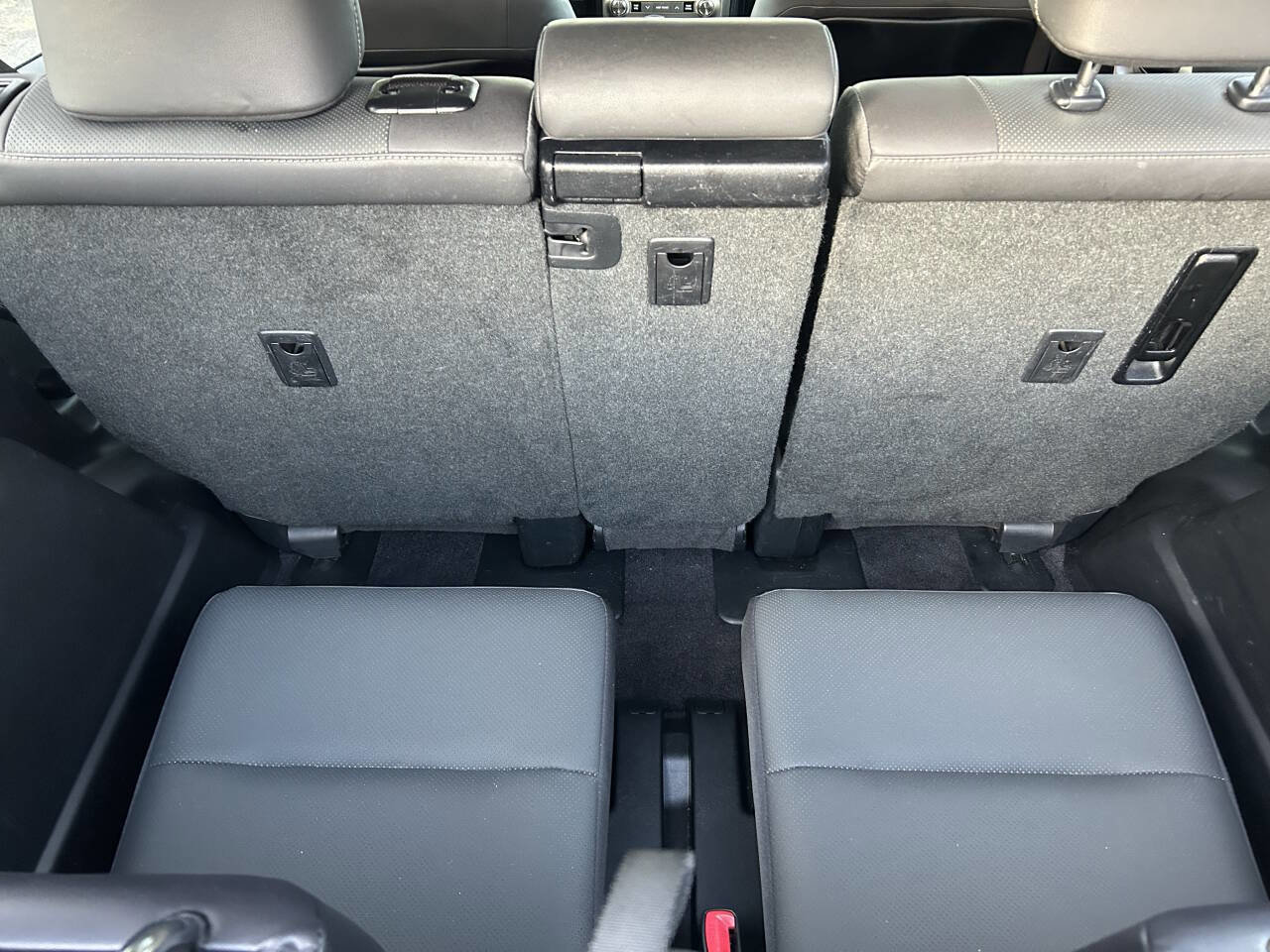 Used 2018 Lexus GX 460 image 27